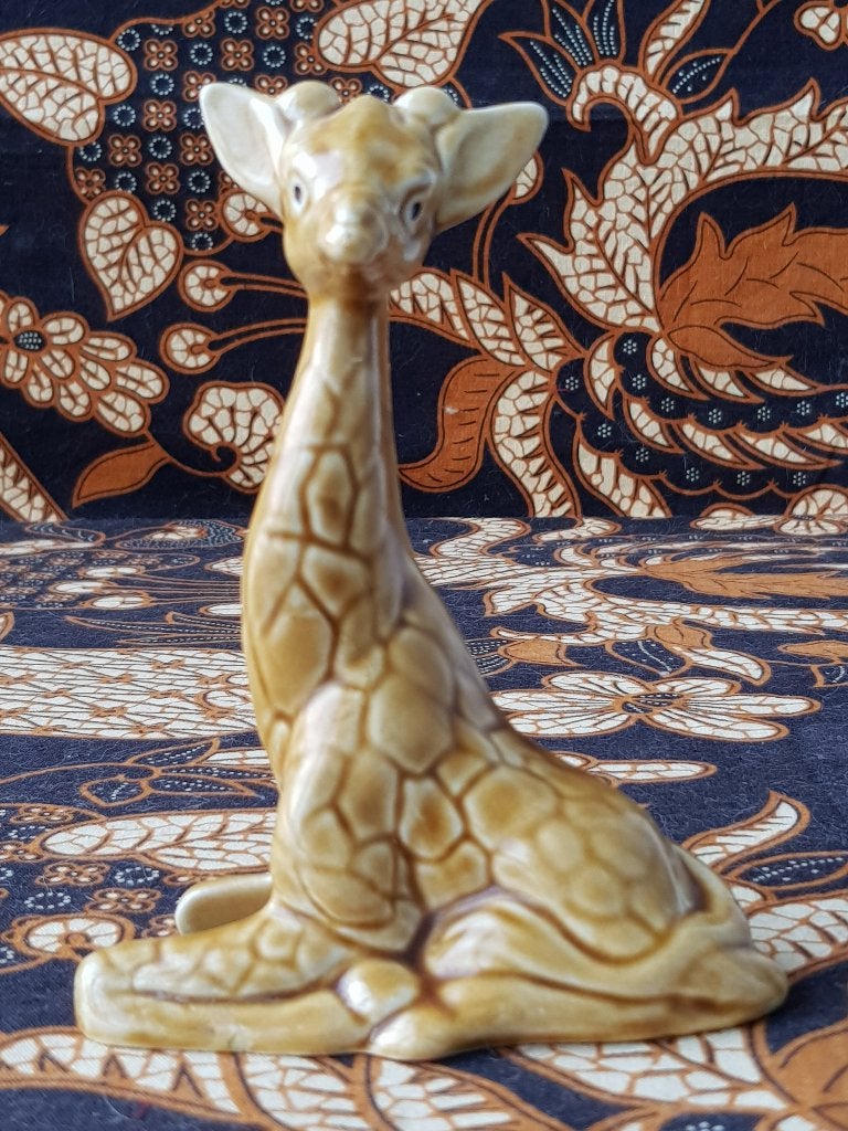 Giraffe mooi oud beeldje uit Engeland van SylvaC porselein.