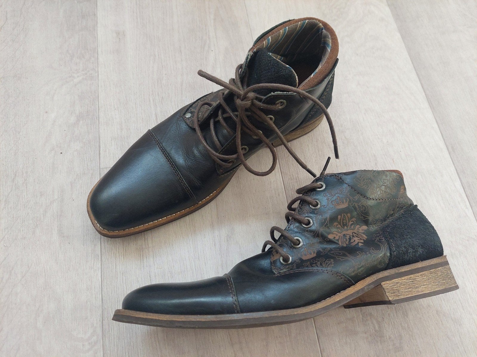 Handgemaakte leren veterschoenen maat 41, Bruin, Invito, Ophalen of Verzenden, Veterschoenen