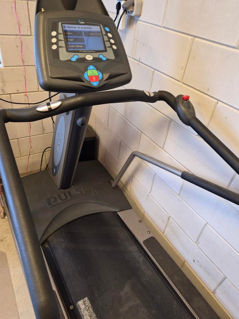 Pulse Loopband V2050 - Professionele Fitnessapparatuur, Ophalen, Gebruikt, Loopband