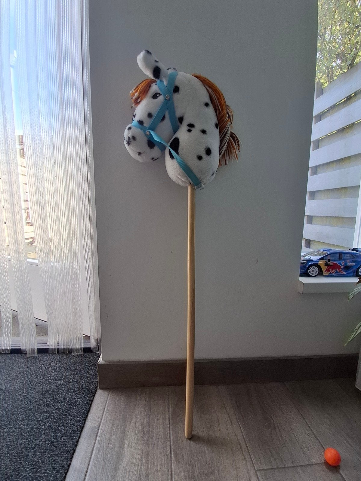 Hobbyhorse - Stokpaardje met vlekken en blauw halster, Ophalen, Gebruikt, Jongen of Meisje