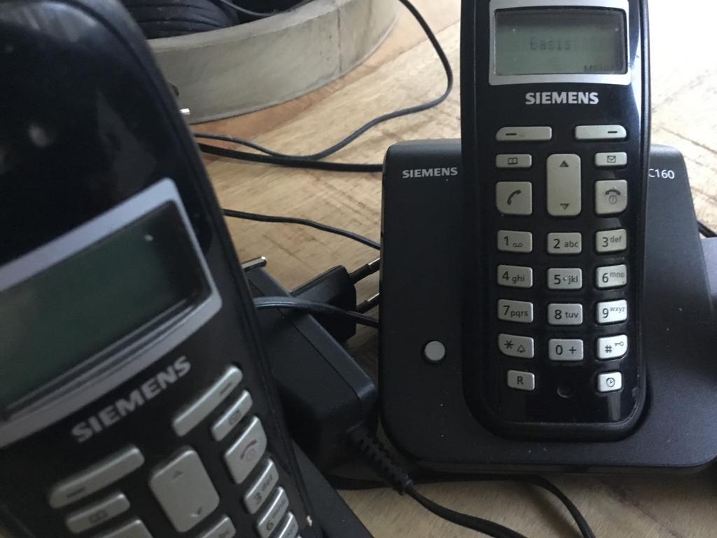 Drie vaste telefoons, handset en draadloos, Ophalen of Verzenden, Zo goed als nieuw