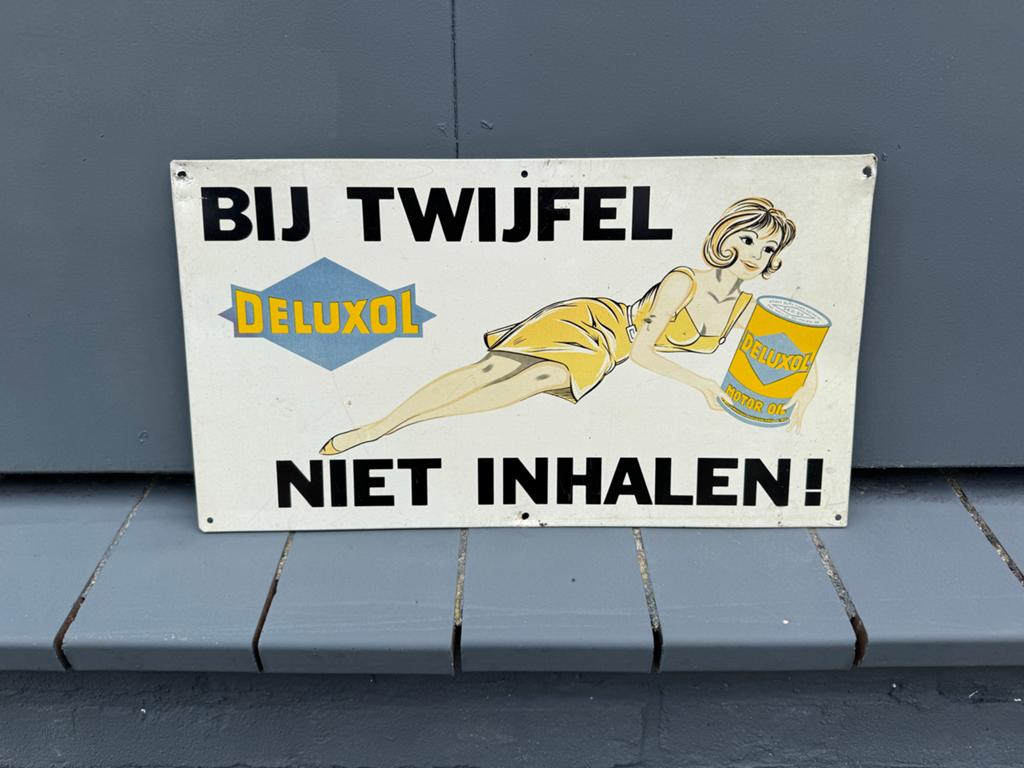 Vintage Deluxol Motorolie  Reclamebord - Pin-up, Reclamebord, Gebruikt, ., Ophalen of Verzenden
