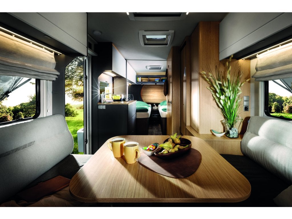 LMC Videro 510 E 2026, enkele bedden, Caravans en Kamperen, Rondzit, Bedrijf, 6 tot 7 meter, Schokbreker