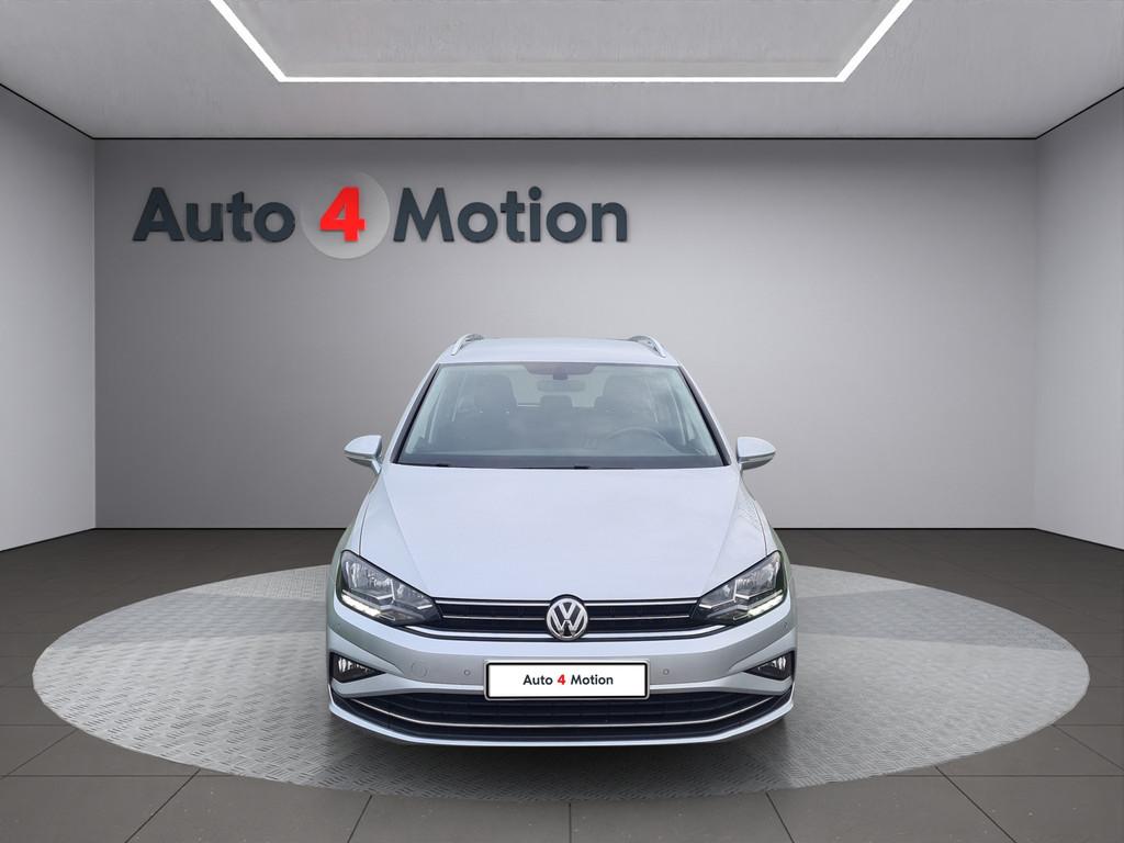 Volkswagen Golf Sportsvan 1.0TSI Highline AUTOMAAT i LED I N, Gebruikt, Bedrijf, 3 cilinders, Zilver of Grijs