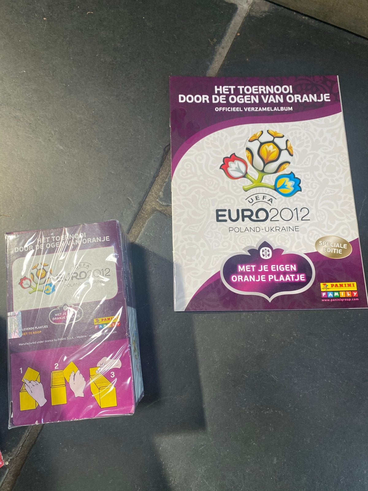 Panini Euro 2012 Album + Box 150 Pakjes Nieuw, Verzamelen, Sportartikelen en Voetbal, Ophalen of Verzenden, Nieuw, Overige sporten