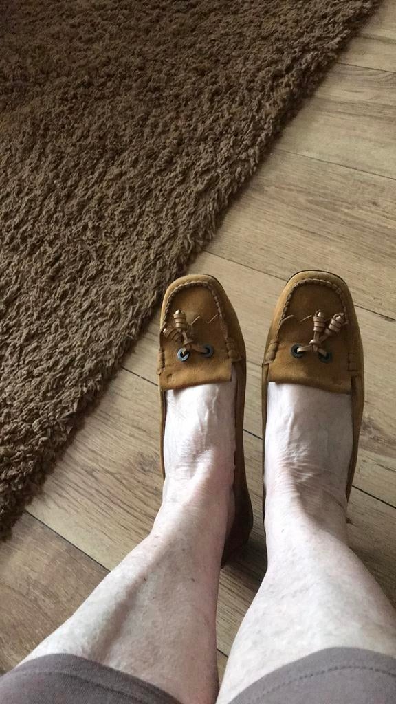 Tods, mooie suède loafers mt 391/2, Ophalen of Verzenden, Gedragen, Blauw, Instappers