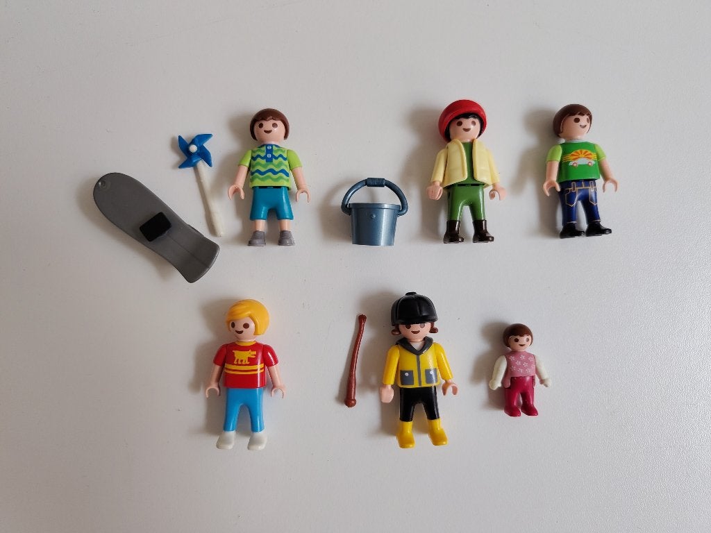 playmobil verschillende poppetjes (kind / baby) per stuk, Gebruikt, Losse onderdelen, Ophalen of Verzenden, City life