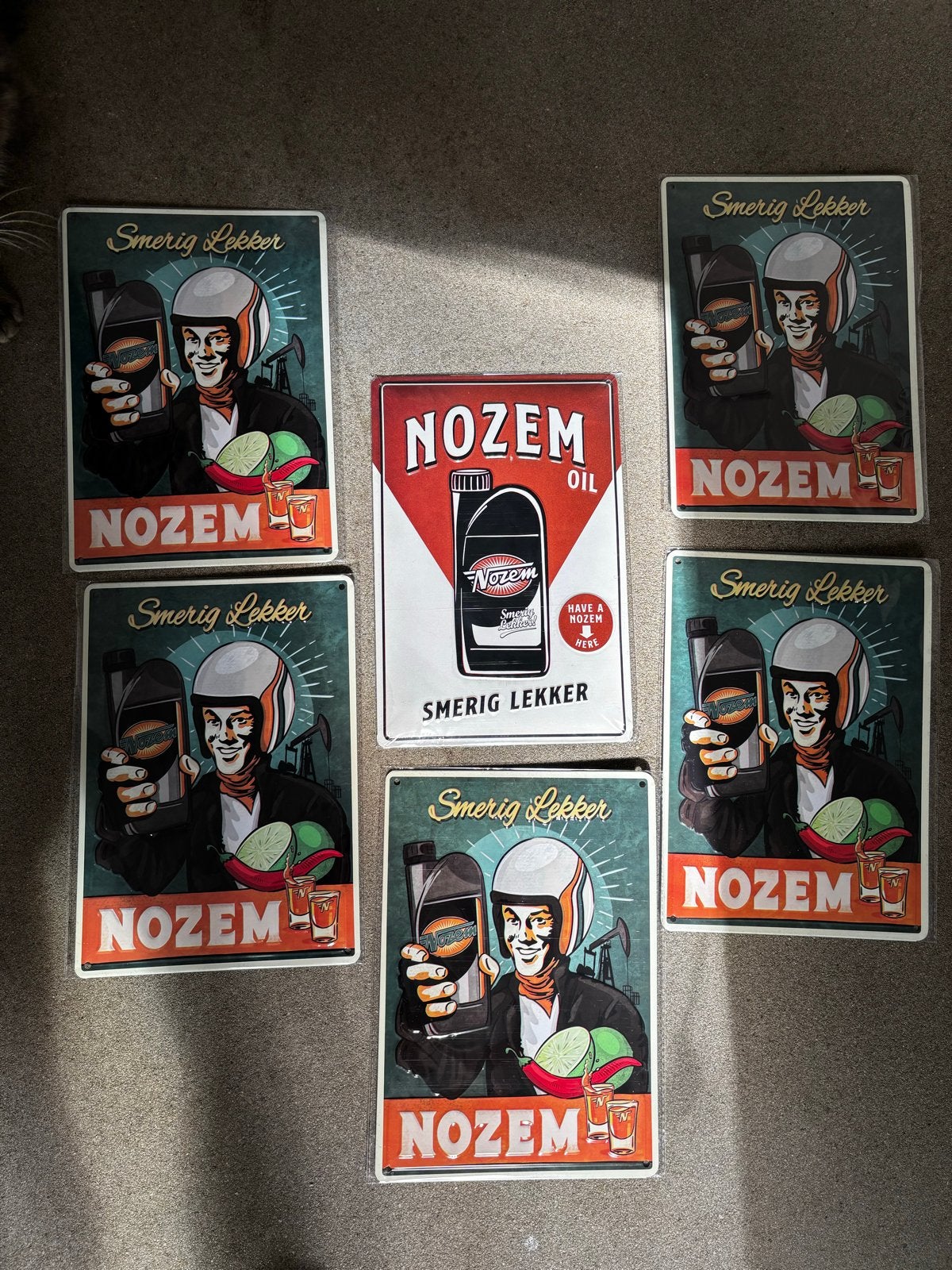 Nozem Oil Smerig Lekker Reclameborden, Ophalen of Verzenden, Nieuw, Reclamebord