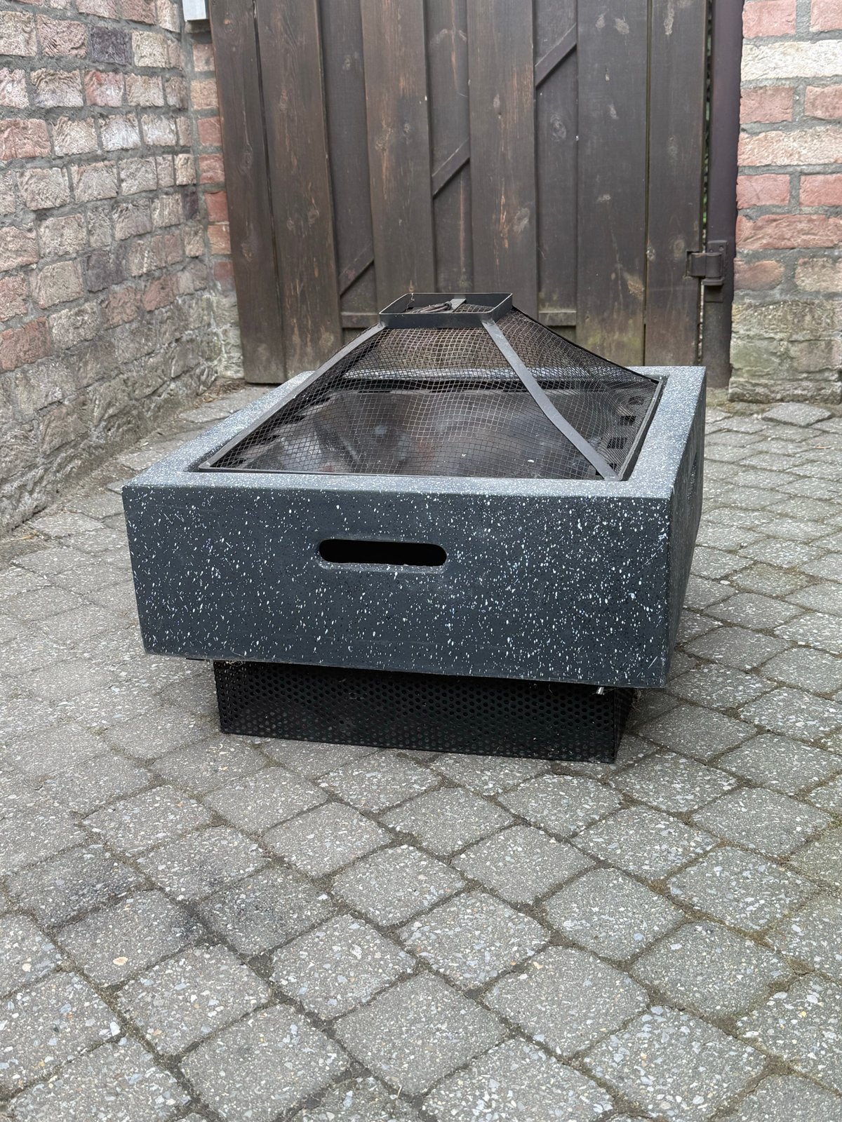 Stijlvolle Vuurkorf met Vonkenscherm, Tuin en Terras, Vuurkorven, Ophalen, Gebruikt, Vuurkorf