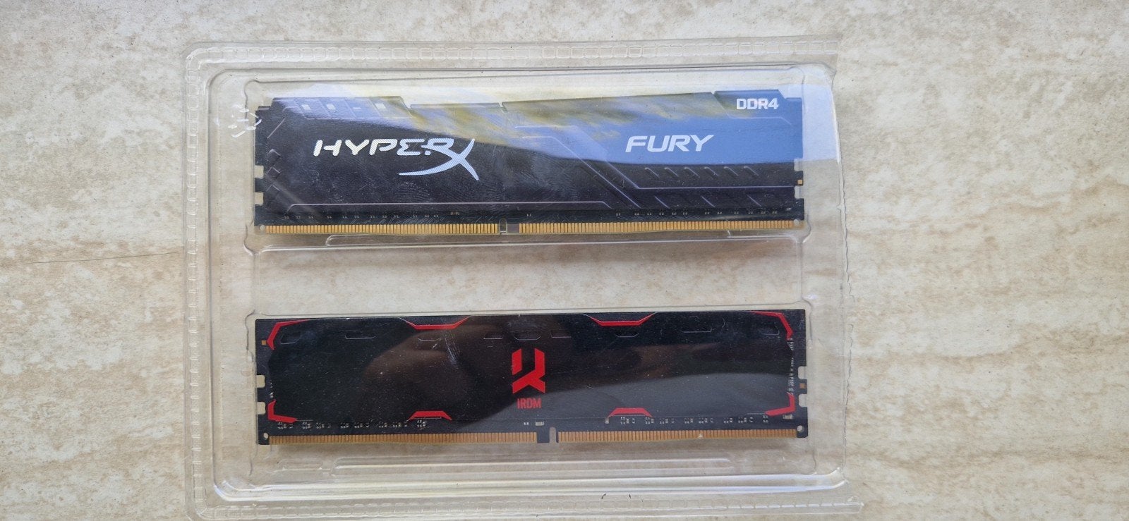 DDR4 RAM Geheugenmodules - HyperX Fury & Goodram Iridium, Computers en Software, RAM geheugen, DDR4, 8 GB, Ophalen of Verzenden