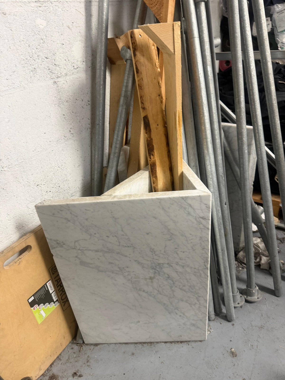 Vintage Carrara marmer onderstel 2 stuks voor eettafel, Huis en Inrichting, Ophalen, Gebruikt, Rechthoekig, 50 tot 100 cm