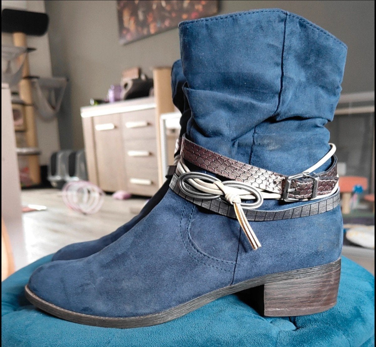 Blauw suede enkellaarsjes Marco Tozzi maat 40, Kleding | Dames, Schoenen, Ophalen of Verzenden, Zo goed als nieuw, Blauw