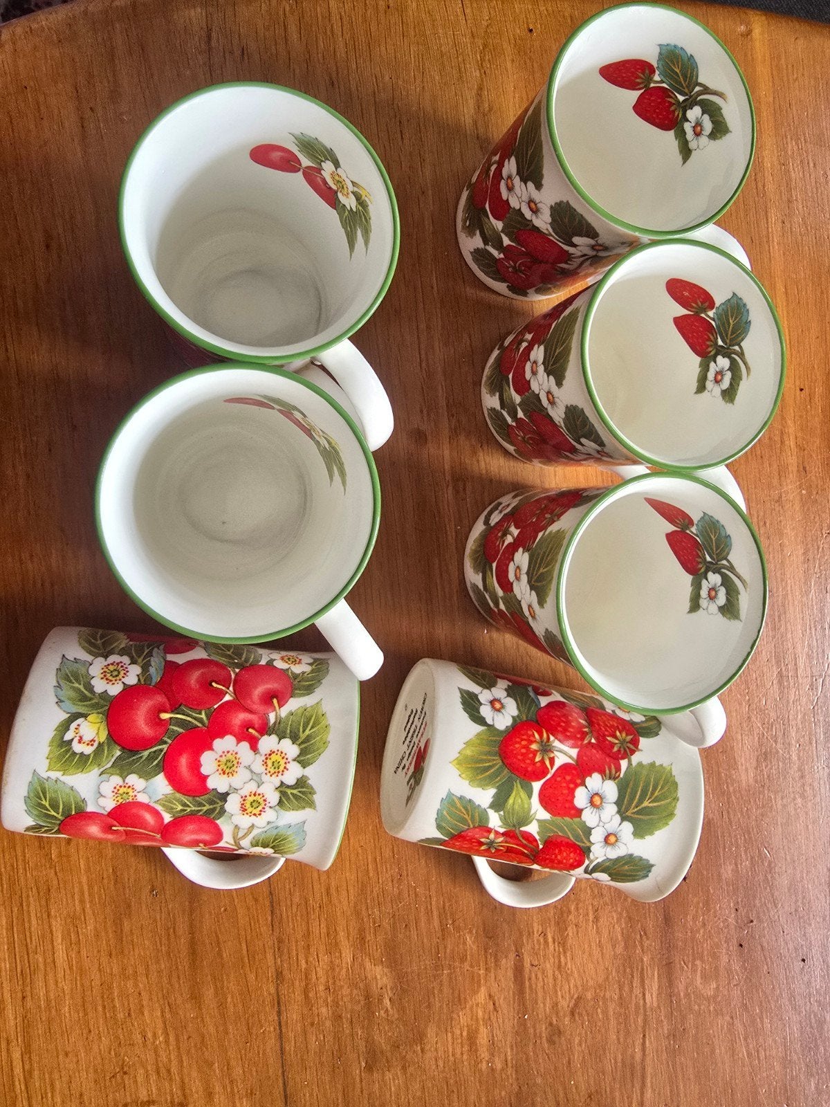 Set van 6 Crown Trent China aardbei/kersen mokken, Ophalen of Verzenden
