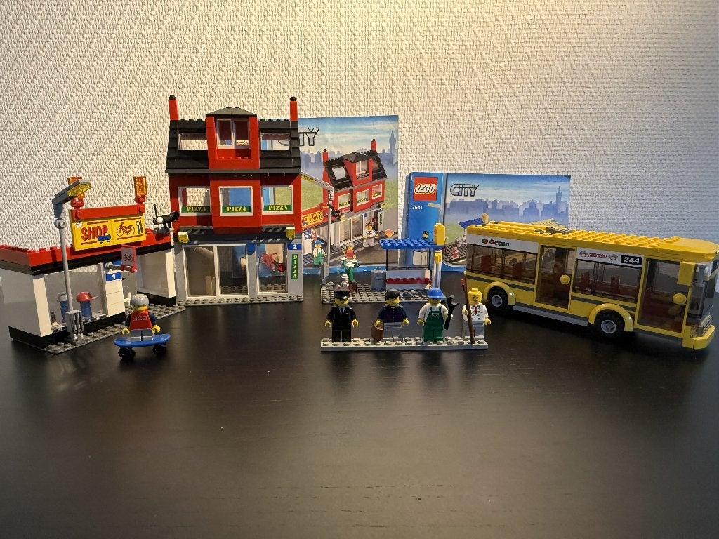 Lego 7641 straathoek, Kinderen en Baby's, Speelgoed | Duplo en Lego, Compleet, City, Lego, Ophalen of Verzenden