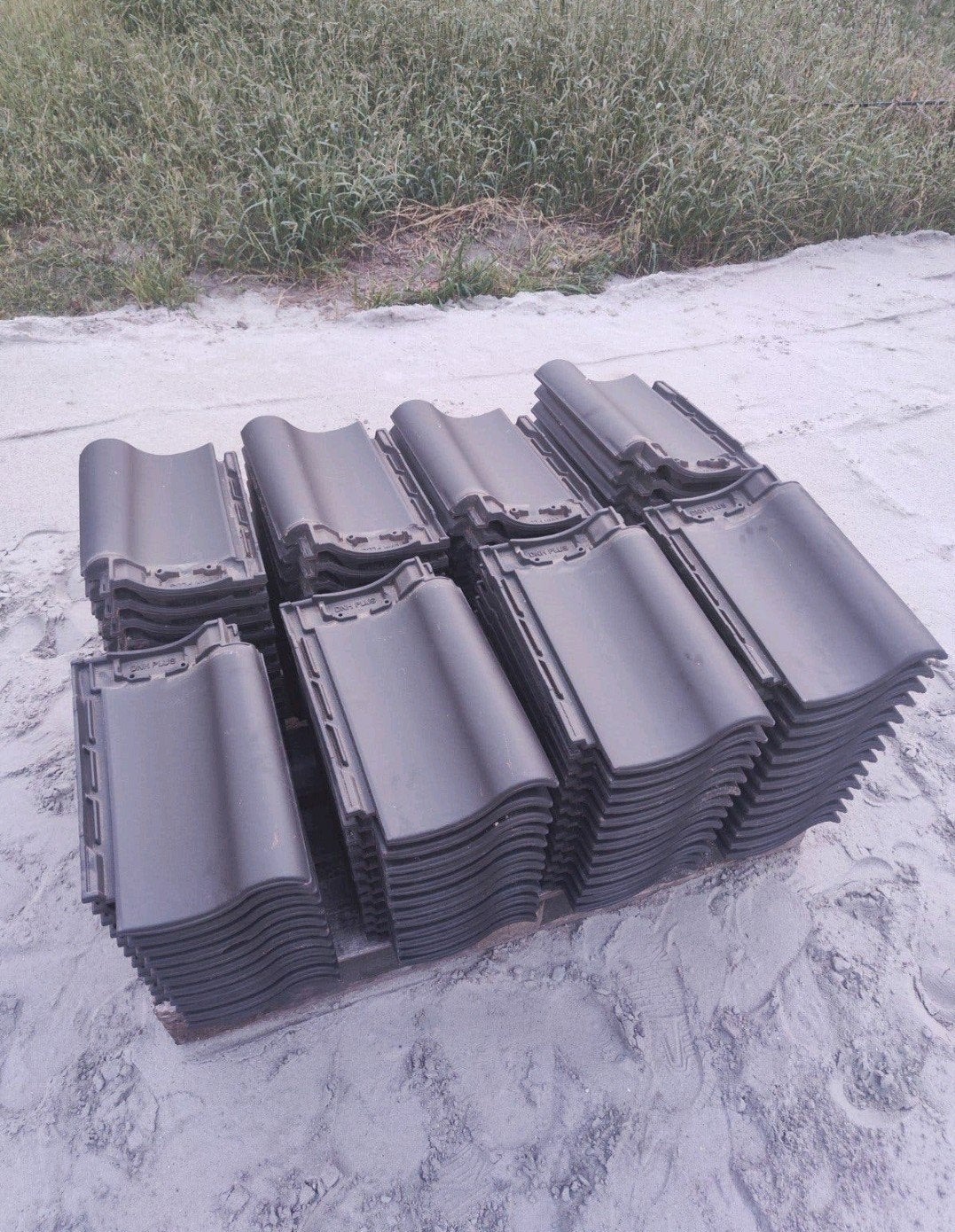 zgan 98 dakpannen DNH plus Monier grafietgrijs, Doe-het-zelf en Verbouw, Dakpannen en Dakbedekking, Ophalen, Steen of Klei, 15 m² of meer