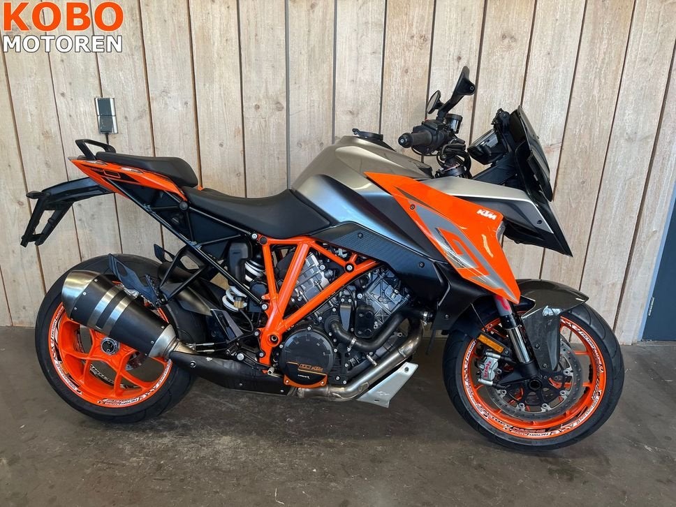 KTM 1290 SUPERDUKE GT (bj 2017), 2 cilinders, KTM, Bedrijf, Onbekend