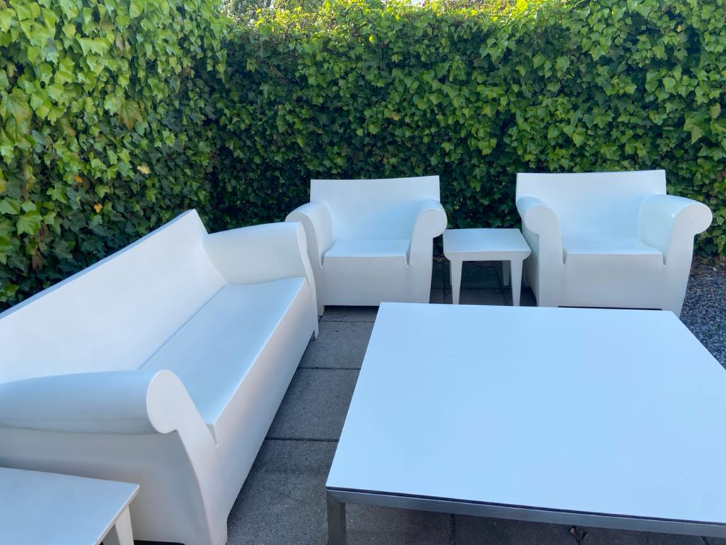 Kartell Bubble Club Tuinset - Bank, 2 Stoelen, 1 Tafeltje, Ophalen, 4 zitplaatsen, Kunststof, Zo goed als nieuw