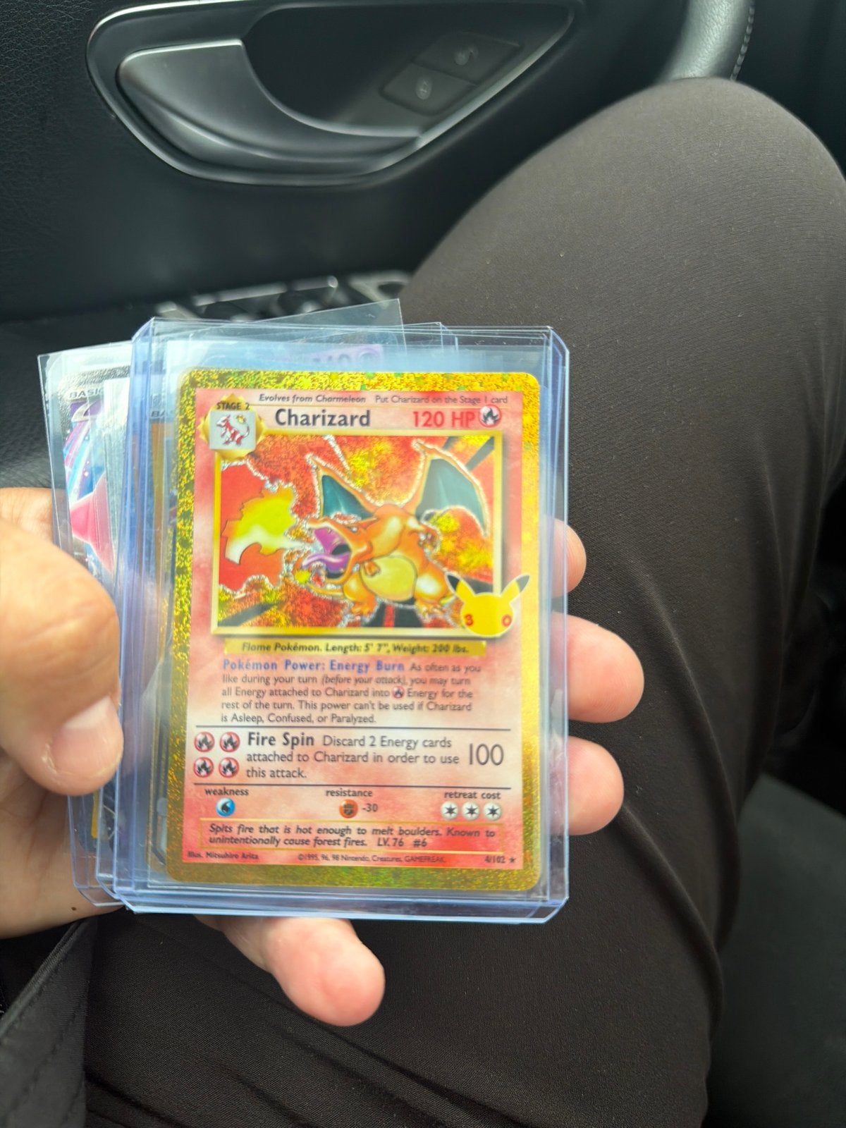 Pokémon Charizard 30th Anniversary Kaart, Ophalen of Verzenden, Zo goed als nieuw, Losse kaart, Foil