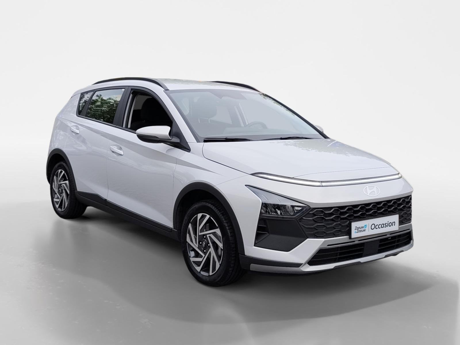 Hyundai Bayon 1.0 T-GDI Comfort | Als nieuw! | Automaat | Ca, Auto's, 12 maanden, Gebruikt, Euro 6, Hybride Elektrisch/Benzine