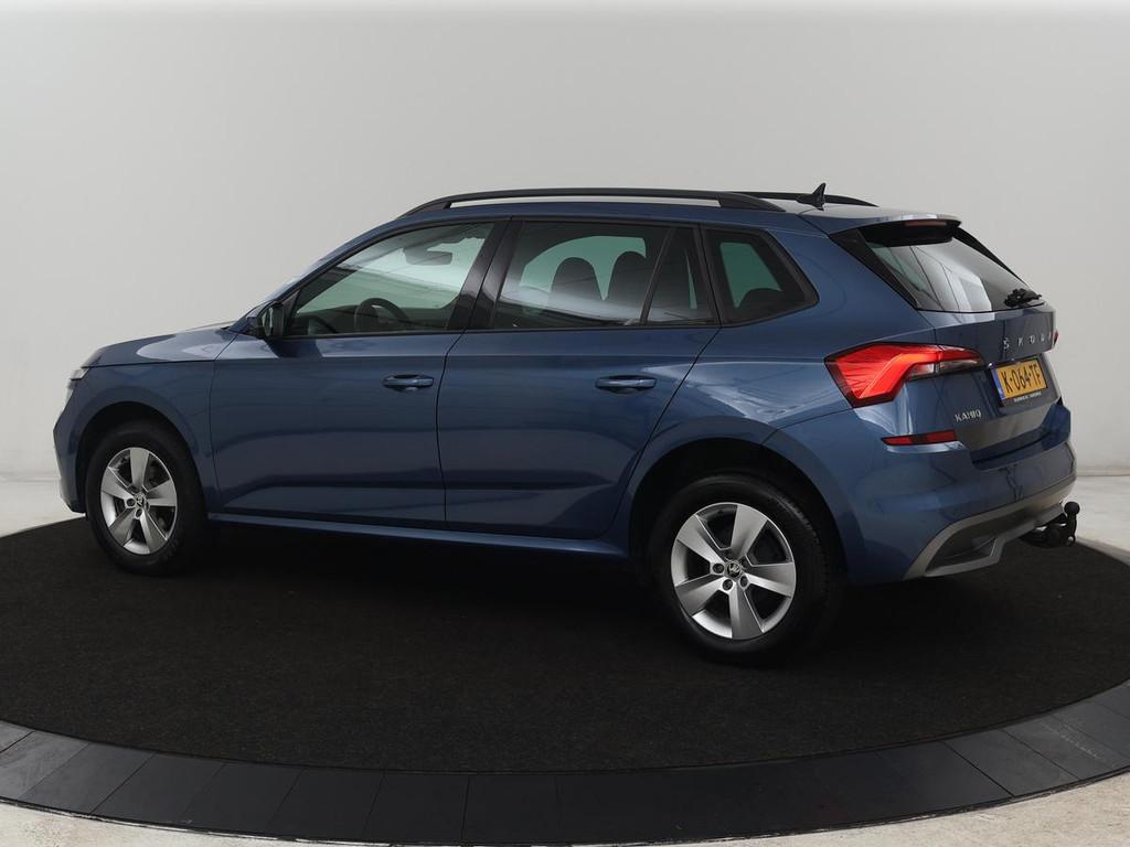 Skoda Kamiq 1.0 TSI Sport | Trekhaak | Sportstoelen | Carpla, Auto's, Skoda, Gebruikt, Blauw, 49 €/maand, Origineel Nederlands