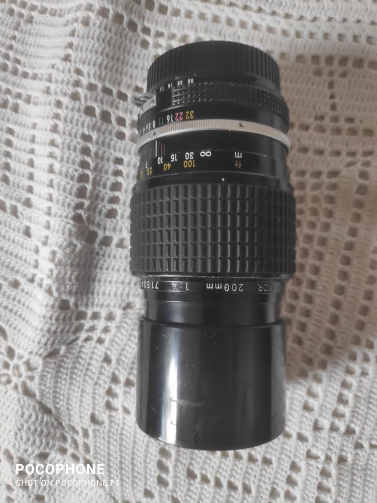Nikkor 200mm 1:4, Audio, Tv en Foto, Fotografie | Lenzen en Objectieven, Ophalen of Verzenden, Gebruikt, Telelens