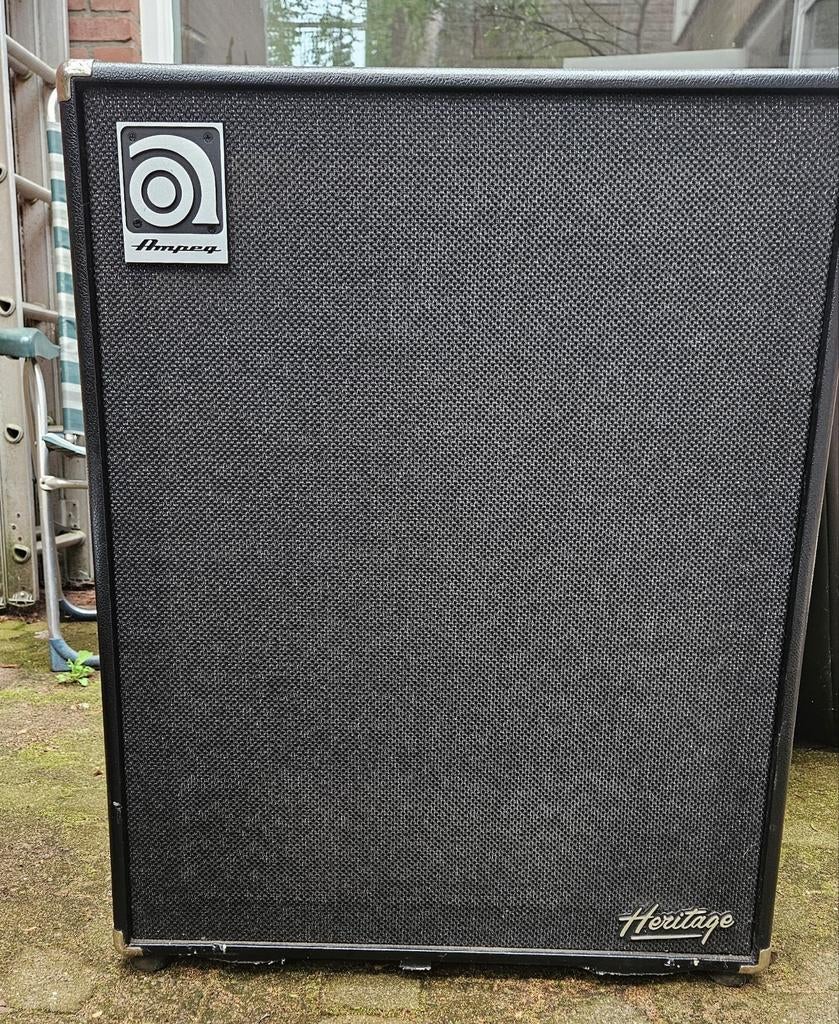 Ampeg Heritage SVT-410HLF Basgitaar Speakerkast, Ophalen of Verzenden, Gebruikt, Basgitaar, 100 watt of meer
