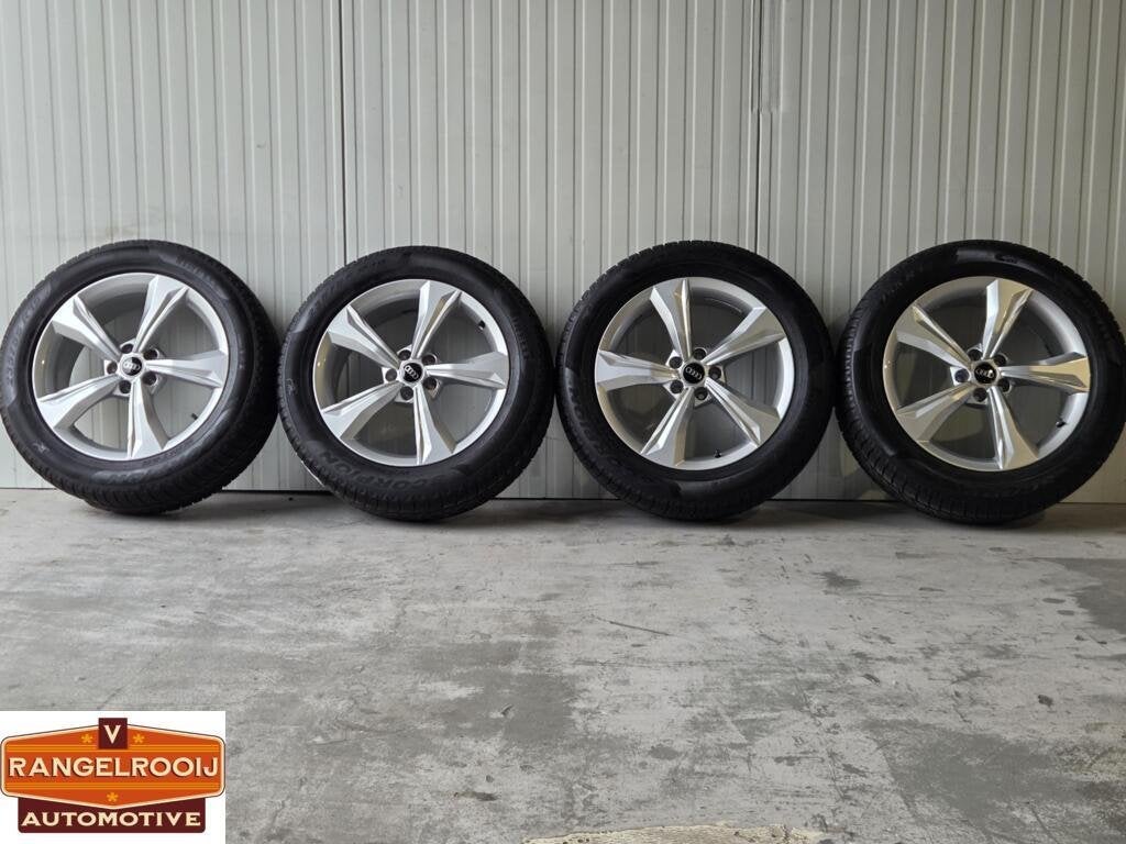 Org. 19" lm velgen + Pirelli AO winterbanden tbv. Audi Q5 FY, 19 inch, Gebruikt, Banden en Velgen