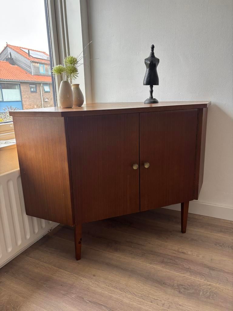 Vintage houten hoekkastje - Jaren '60 stijl, Huis en Inrichting, Kasten | Overige, Ophalen, Gebruikt