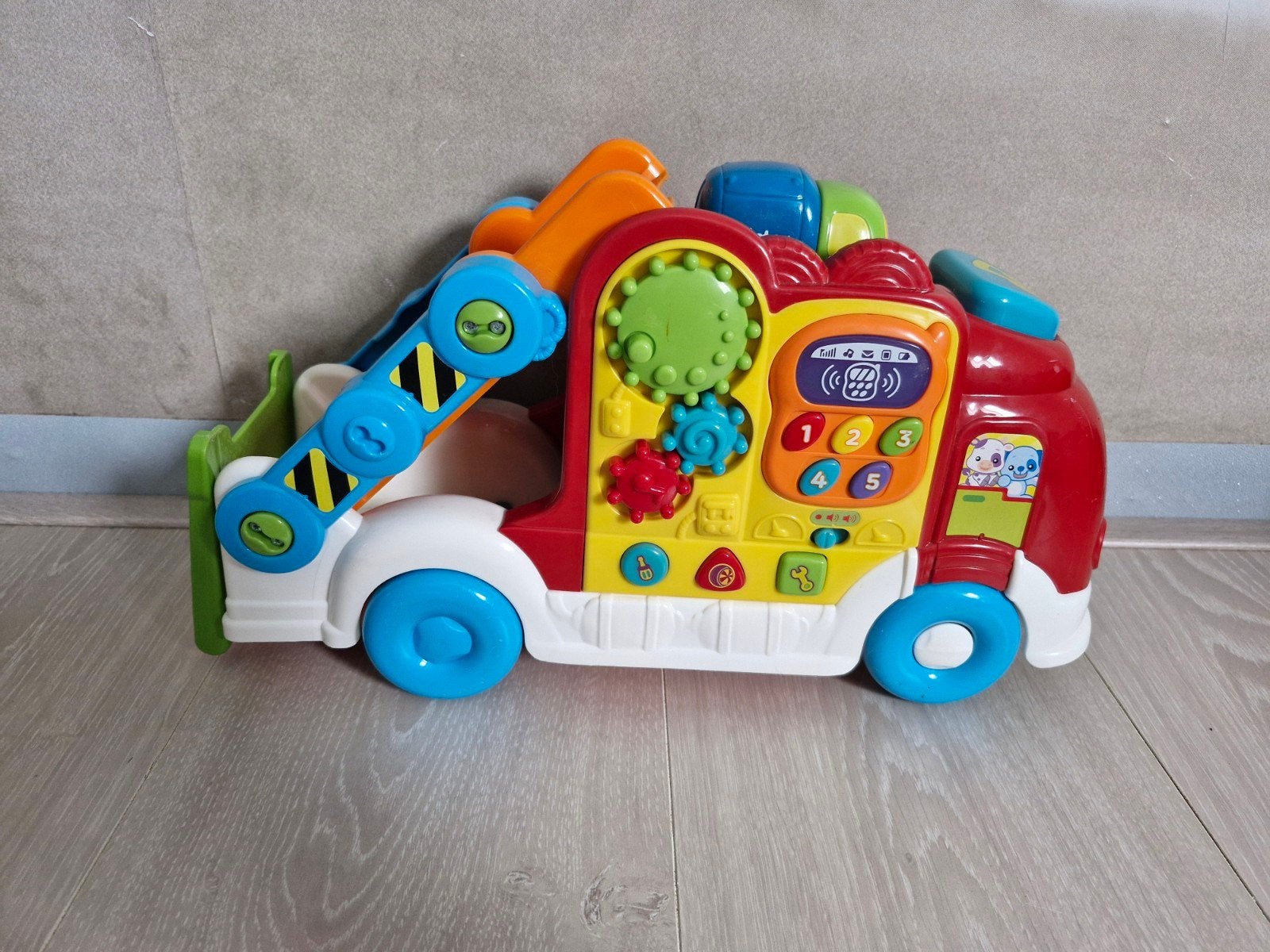 VTech Auto Ambulance met 1 autootje, Ophalen of Verzenden, Zo goed als nieuw
