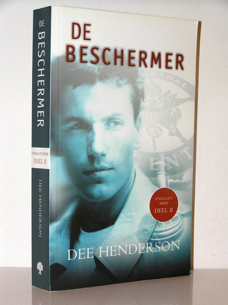 Dee Henderson - De beschermer (spannend christelijk boek), Ophalen of Verzenden, Zo goed als nieuw