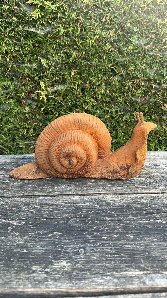 Decoratieve slak van metaal voor tuin of interieur, Tuin en Terras, Tuinbeelden, Ophalen of Verzenden, Nieuw, Metaal, Dierenbeeld