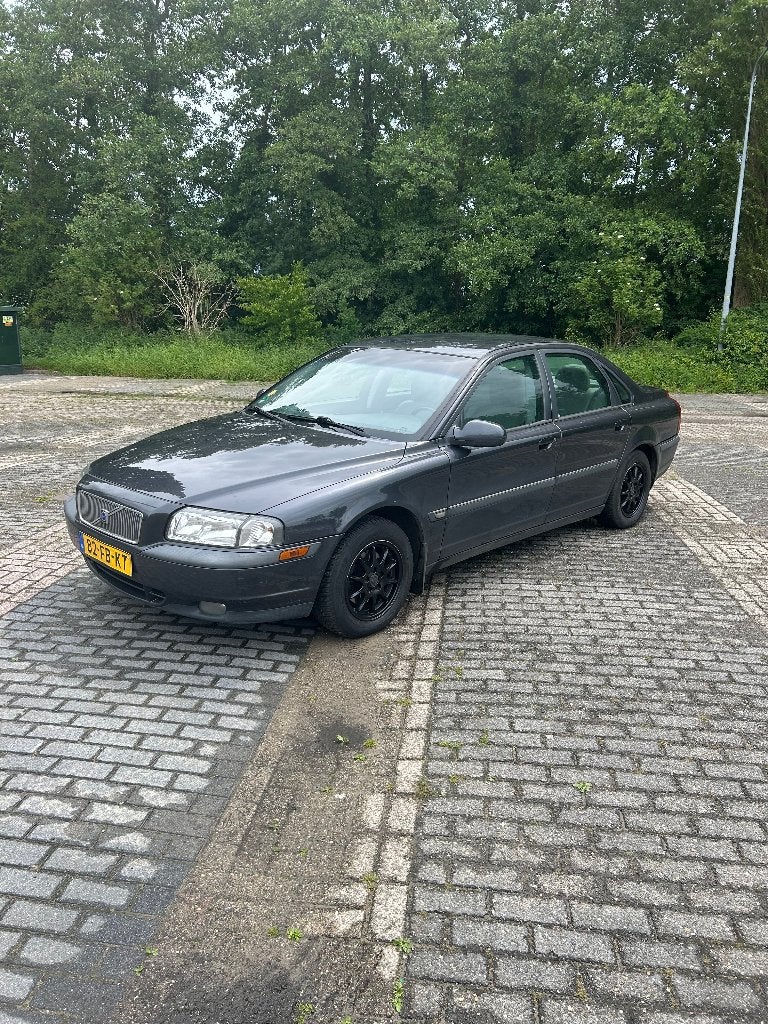 Volvo S80 2.4 170PK AUT 2000 Grijs APK tot 2/2027, 1800 kg, 1520 kg, Leder en Stof, 2435 cc