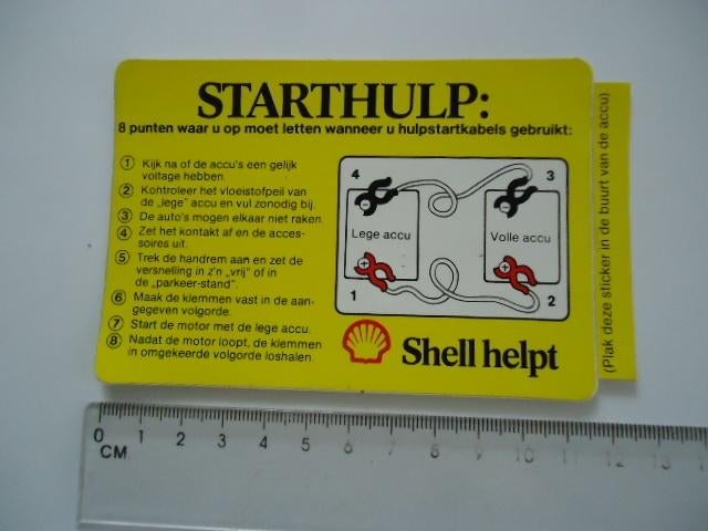 sticker oud SHELL HELPT startkabel auto oldtimer auto car, Verzenden, Zo goed als nieuw, Auto of Motor