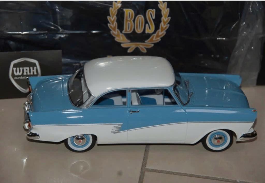 1:18 FORD TAUNUS 17M P2 BOS models BOS019 in doos WRH, Hobby en Vrije tijd, Modelauto's | 1:18, Verzenden, Zo goed als nieuw, Auto