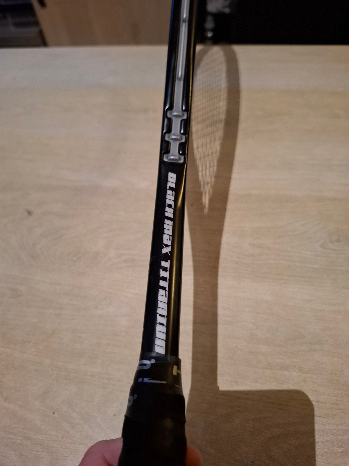 Dunlop Black Max Titanium Squash Racket, Onbekend, Ophalen of Verzenden, Onbekend, Gebruikt