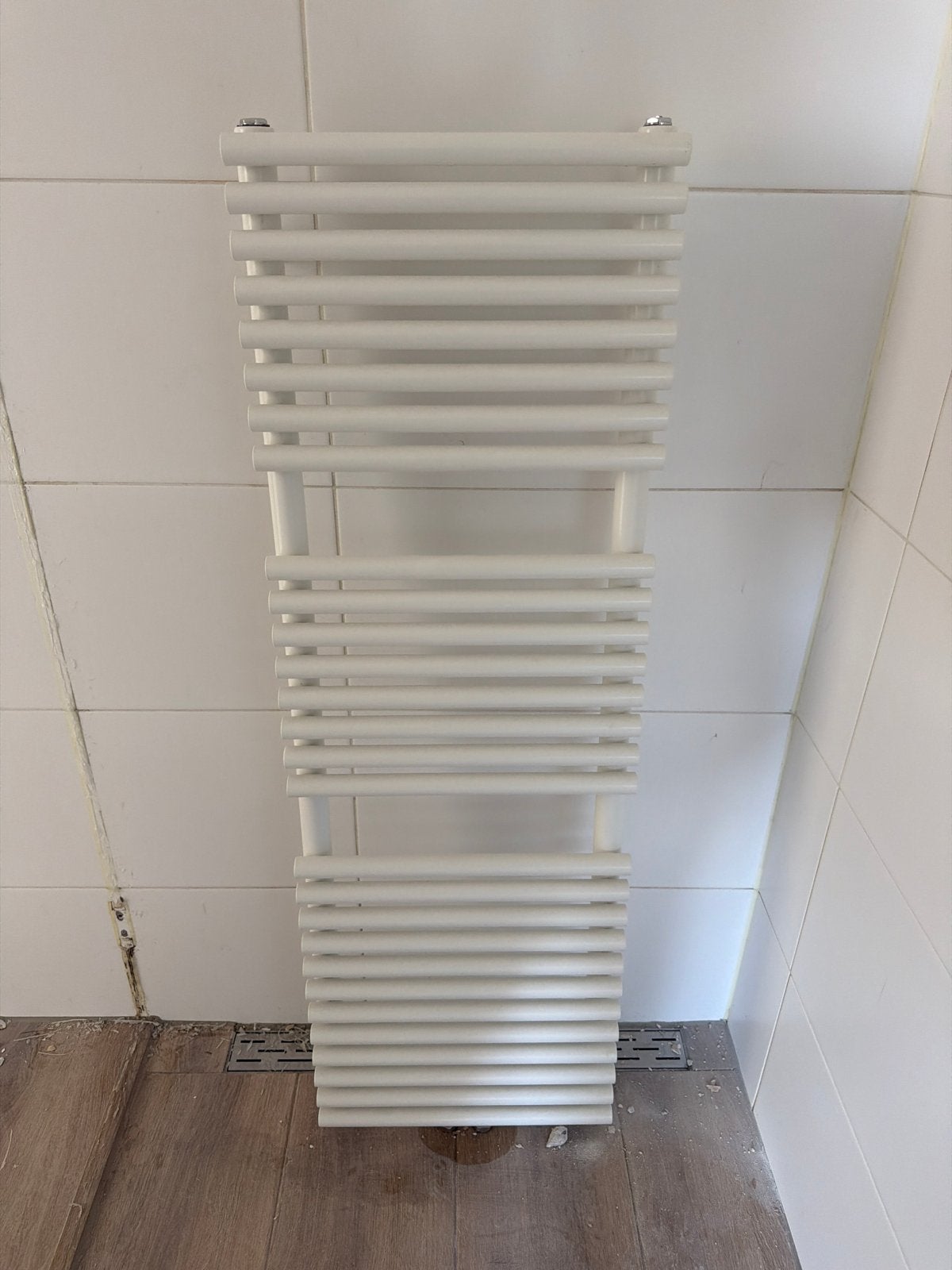 Smal model badkamer radiator, Ophalen, Radiator, Minder dan 60 cm, 80 cm of meer
