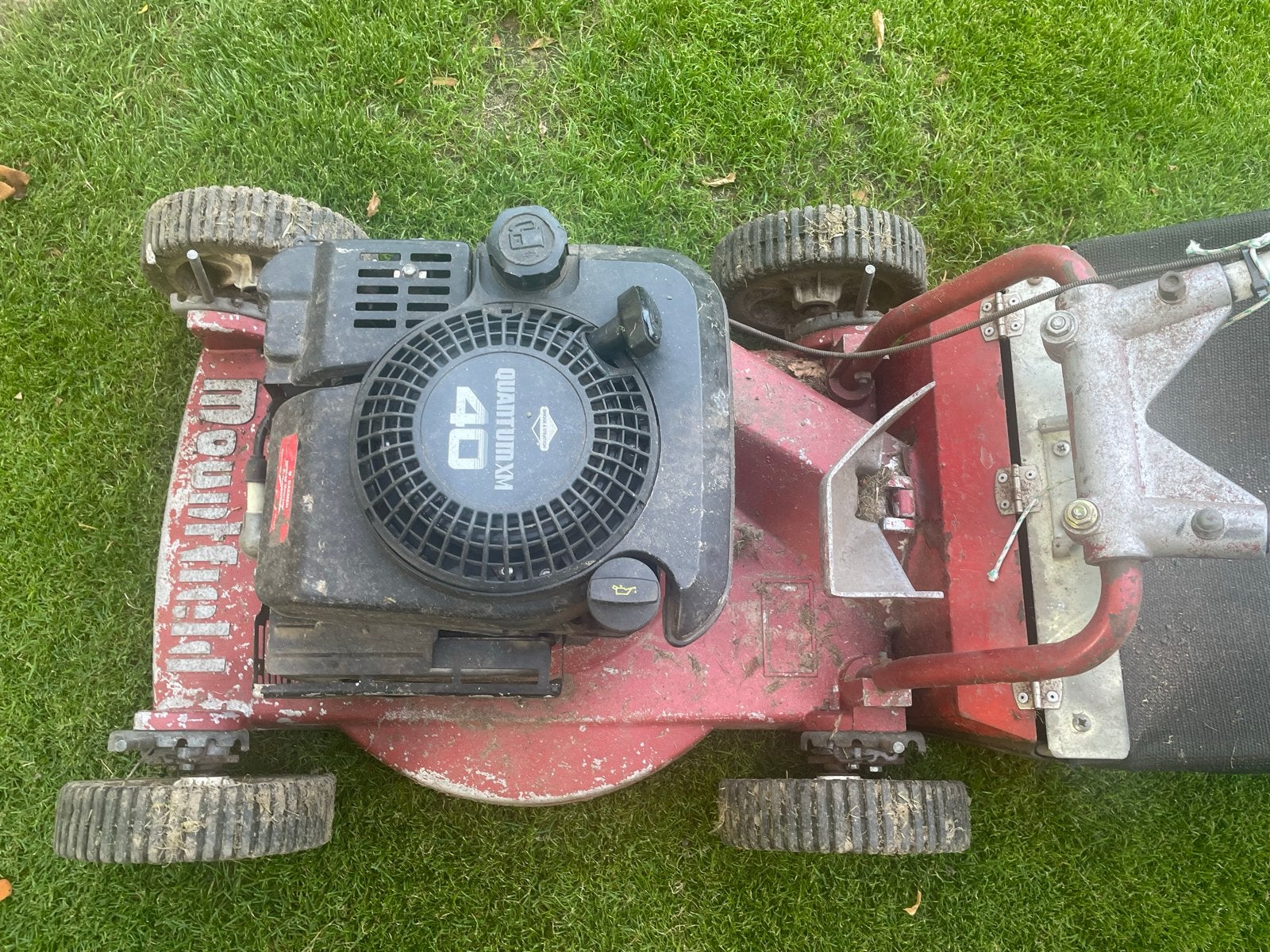 Mountfield Benzine Grasmaaier - Quantum XM 40, Tuin en Terras, Ophalen, Cirkelmaaier, Gebruikt, 40 t/m 49 cm