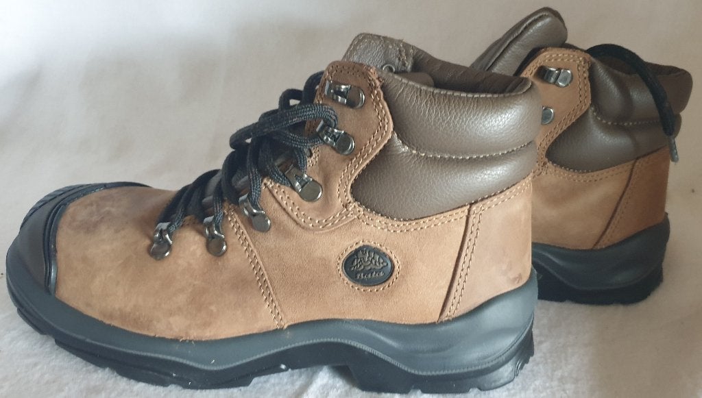 Bata veiligheidsschoenen maat 39 hoog, Bruin, Bata, Onbekend, Nieuw