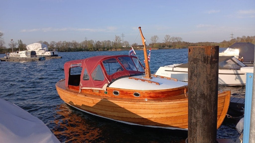 Overnaadse, eikenhouten sloep Snippa, Binnenboordmotor, Diesel, 1.85 meter, Hout