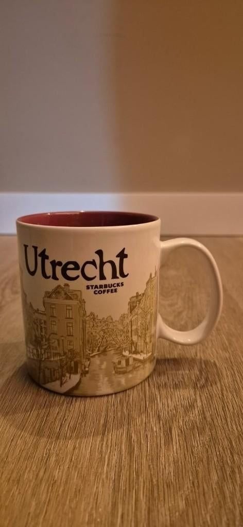 Starbucks mok | 2017 Utrecht city‑mok, Ophalen of Verzenden, Zo goed als nieuw, Porselein, Overige typen