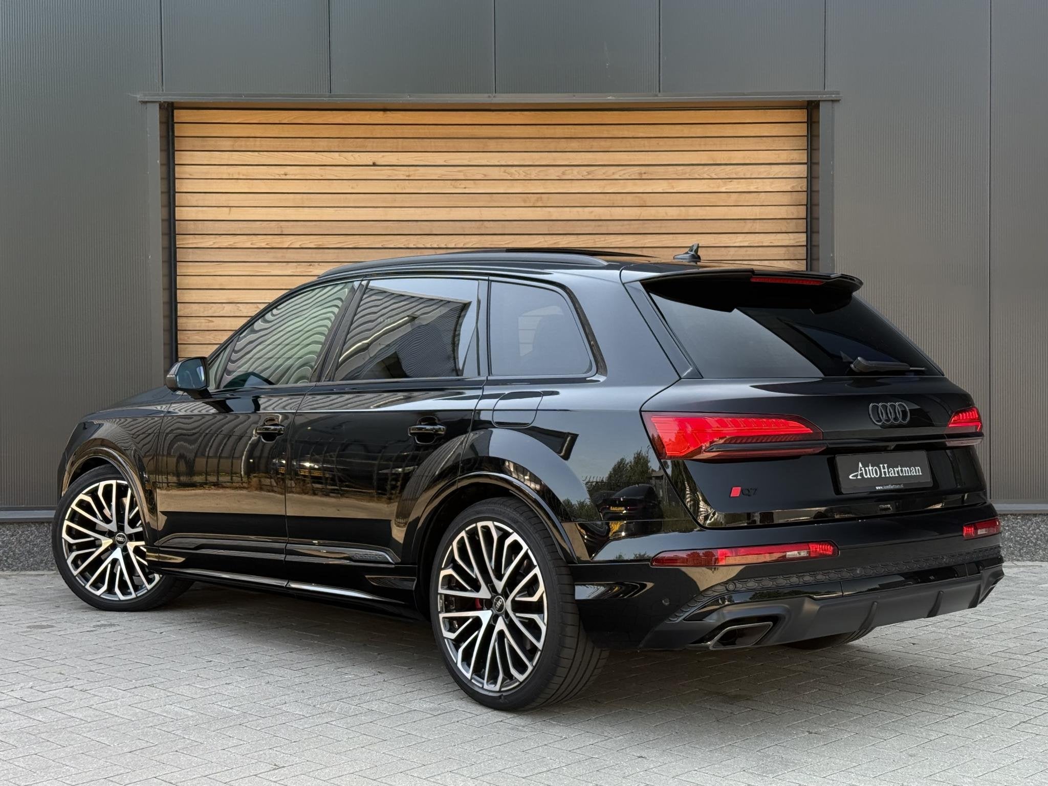 Audi Q7 55 TFSI e quattro Pro Line S 4W-BESTURING|RS-SEATS|B, Auto's, Audi, Automaat, Gebruikt, Bedrijf, Hybride Elektrisch/Benzine