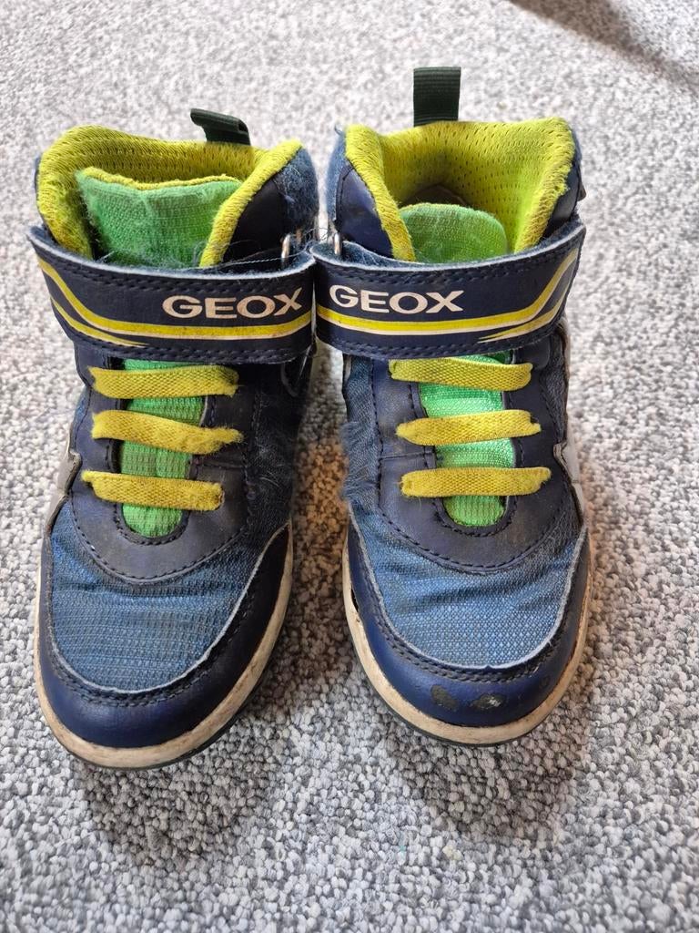 Geox schoenen maat 29 met lichtjes, Gebruikt, Jongen of Meisje, Schoenen, Ophalen of Verzenden