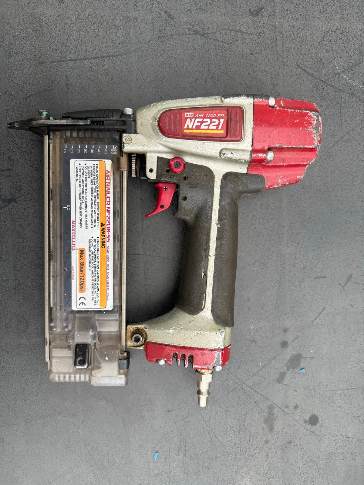MAX Tacker NF221 voor minibrads - Gebruikt, Ophalen of Verzenden, Gebruikt, Tacker/nietmachine, Overige merken