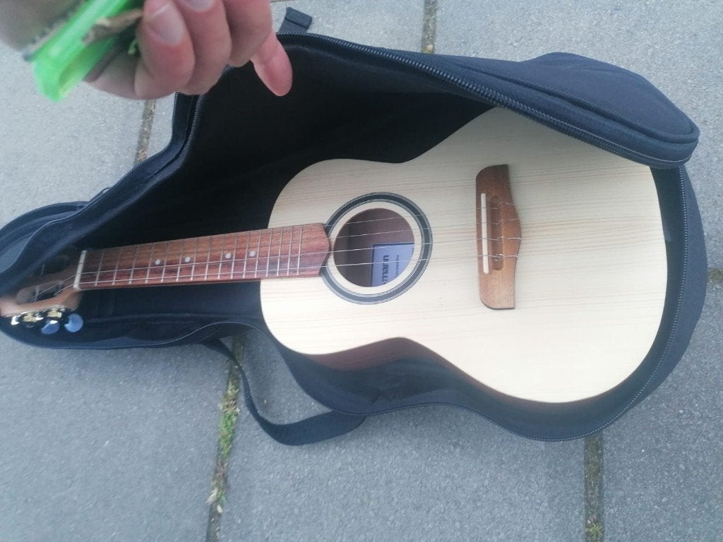 Cavaquinho-Kleine reisgitaar met tas - Ideaal voor onderweg!, Muziek en Instrumenten, Ophalen, Gebruikt, Overige typen, Met koffer