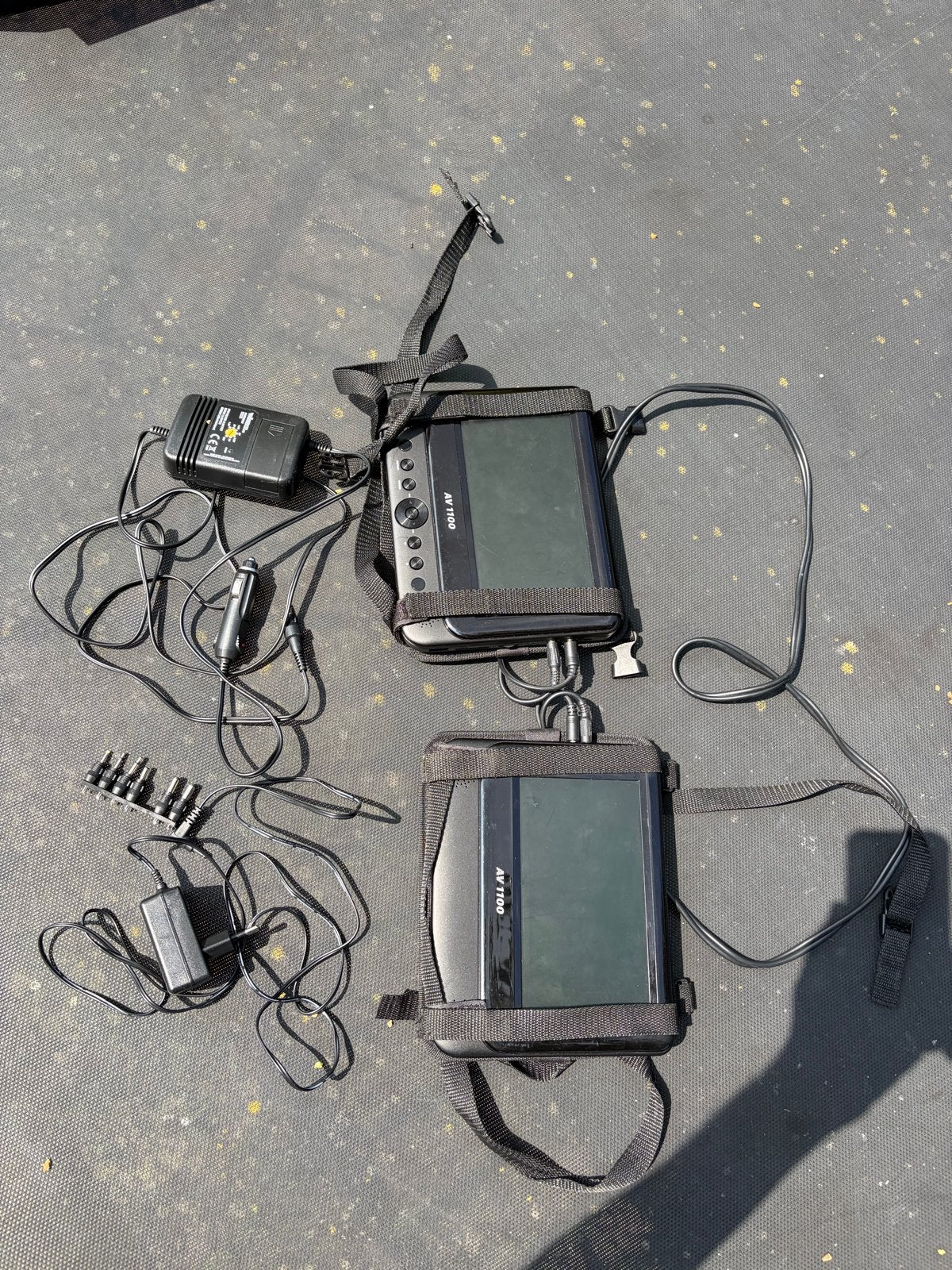 Draagbare DVD-spelers set (2 stuks) met accessoires, Audio, Tv en Foto, Televisies, Gebruikt, Minder dan 40 cm, Ophalen, Overige merken