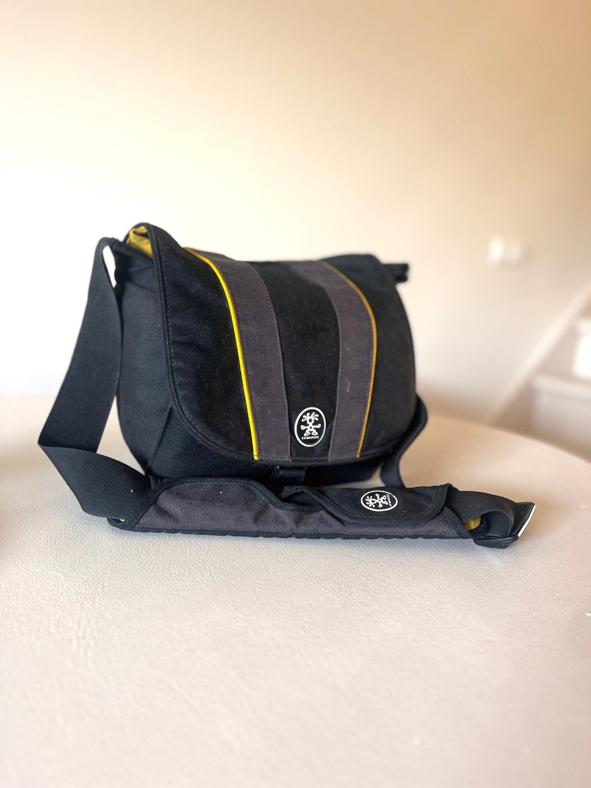 Nikon Crumpler Foto schouder tas, Schouderband, Ophalen of Verzenden, Zo goed als nieuw, Zwart