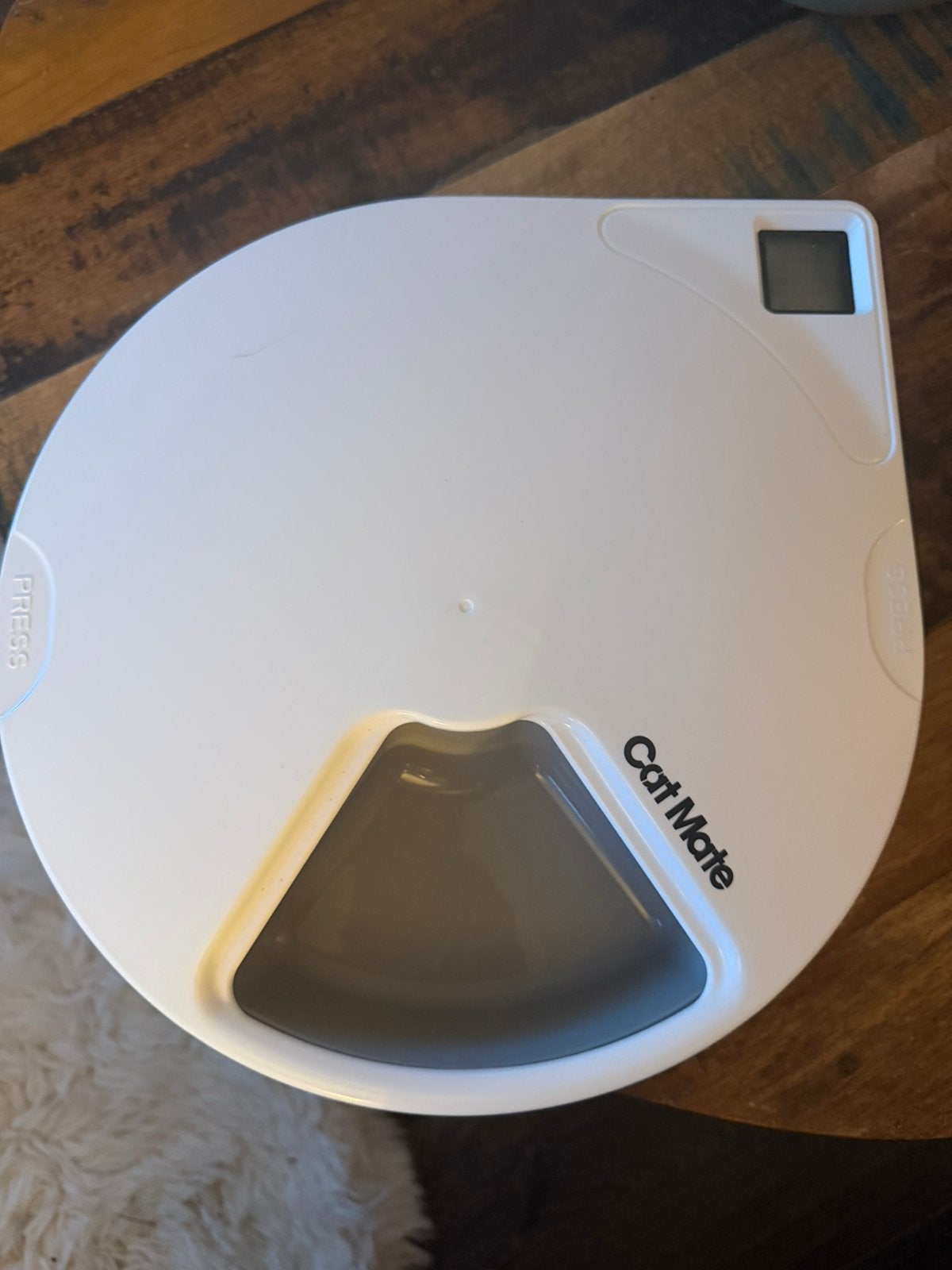 Cate Mate automatische voerbak, Dieren en Toebehoren, Kattenvoerbakken en Drinkbakken, Ophalen of Verzenden, Zo goed als nieuw