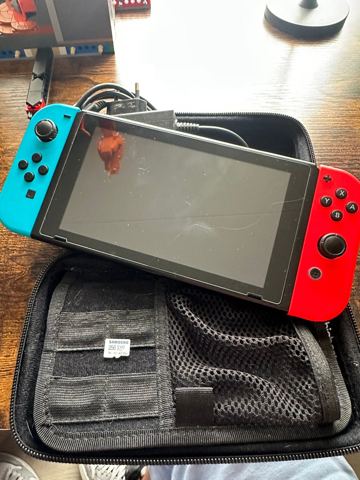 Nintendo switch + 256G SD kaart, Ophalen, Zo goed als nieuw, Met 1 controller, Switch Original