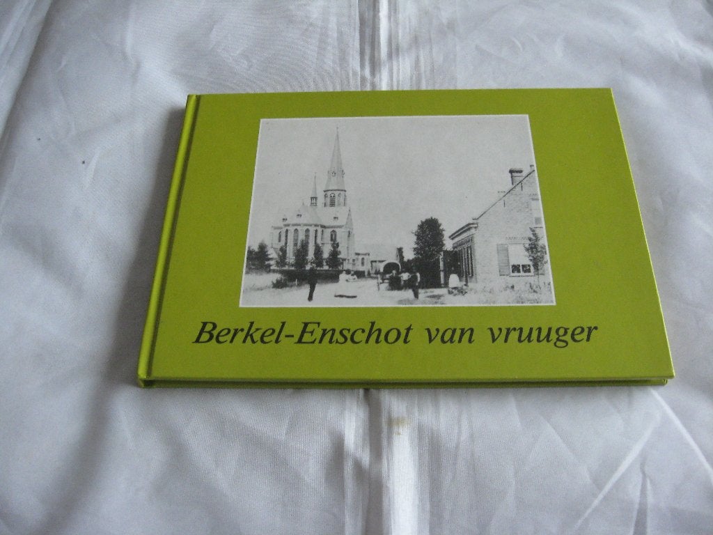Berkel- Enschot in oude aan zichten, Ophalen of Verzenden, 1940 tot 1960, Ongelopen, Noord-Brabant