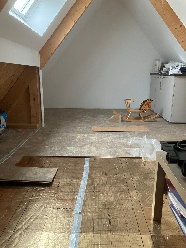 plm 15 m2 laminaat vloer gratis af te halen, Doe-het-zelf en Verbouw, Ophalen, Gebruikt, 50 tot 150 cm, 10 m² of meer